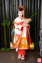 舞妓体験舞妓変身 (5).JPG